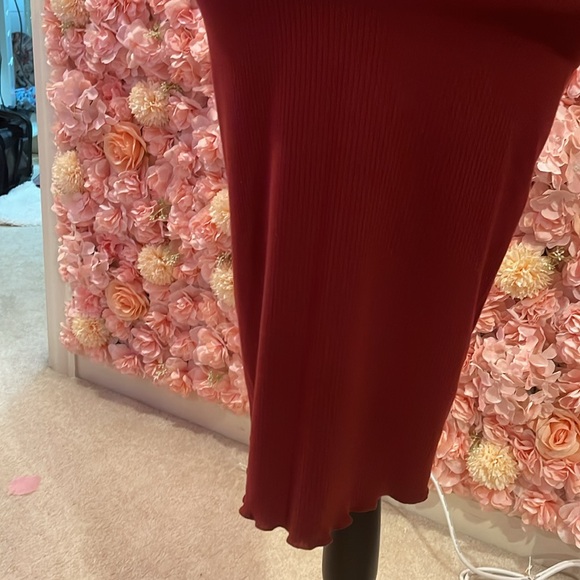 Paperoc Burgundy Halter & Skirt Set - Picture 9 of 14